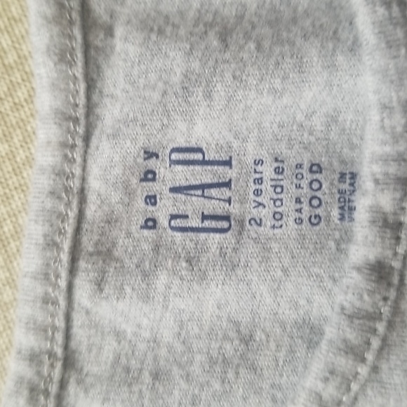 ❣5 for $25 Sale❣ Bundle of 2 Dresses & 1 Top - Picture 5 of 5